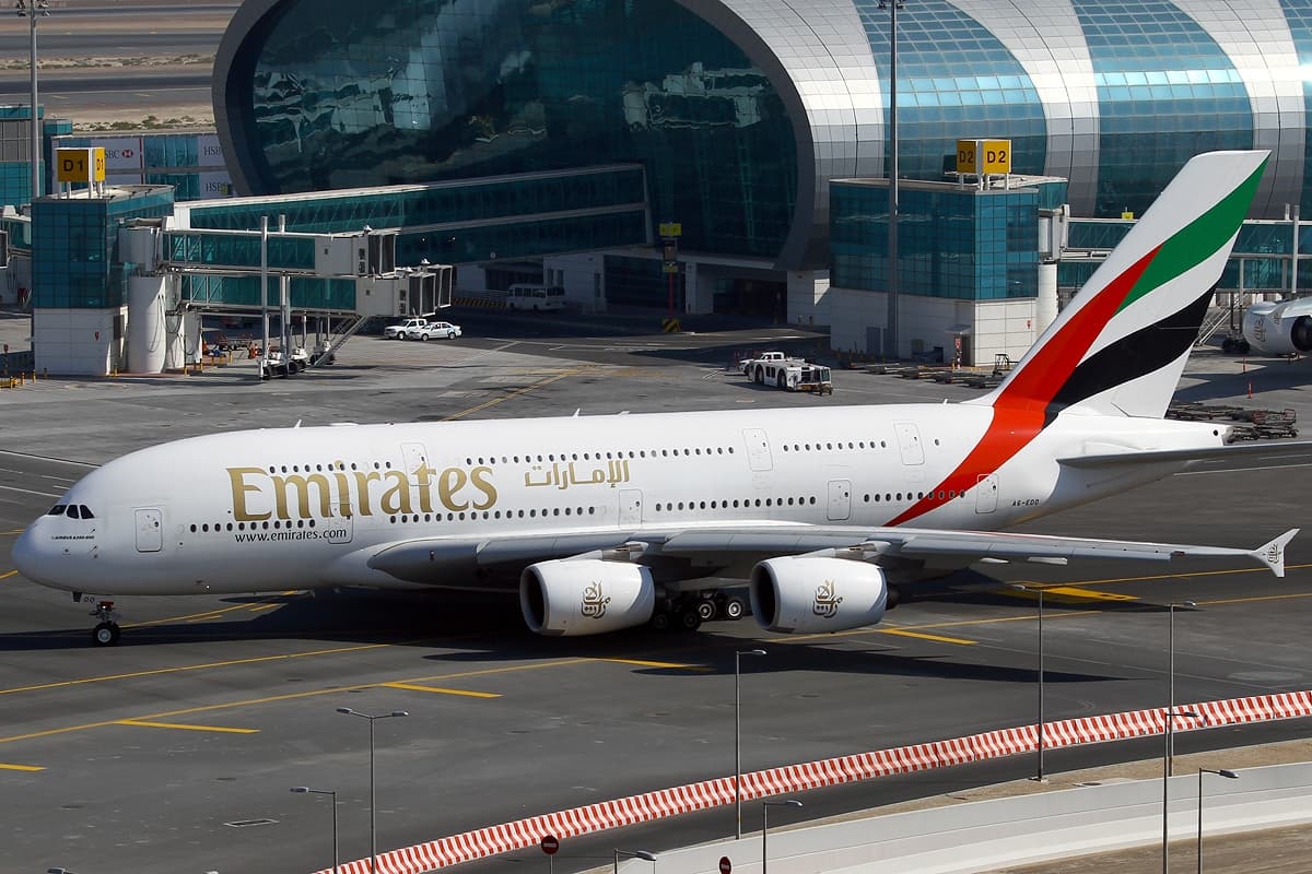 Самый тихий пассажирский самолёт: Embraer E195-E2 или Airbus A380?