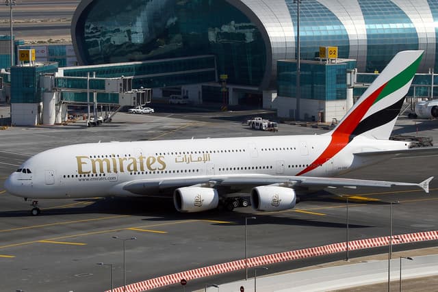 Самый тихий пассажирский самолёт: Embraer E195-E2 или Airbus A380?